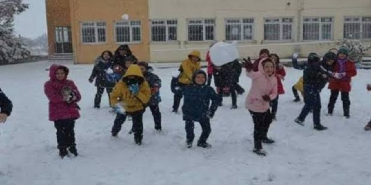 Günyüzü’nde okullar tatil edildi