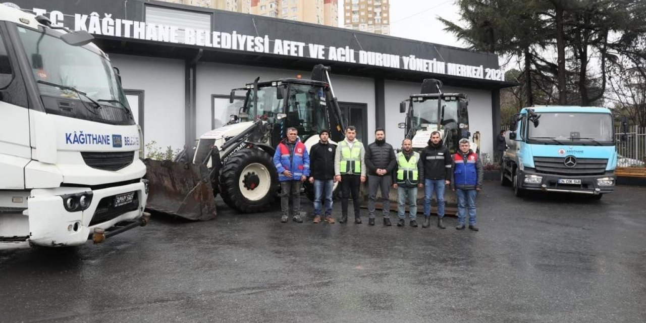 Kağıthane Belediyesi deprem bölgesi için tüm imkanlarını seferber etti