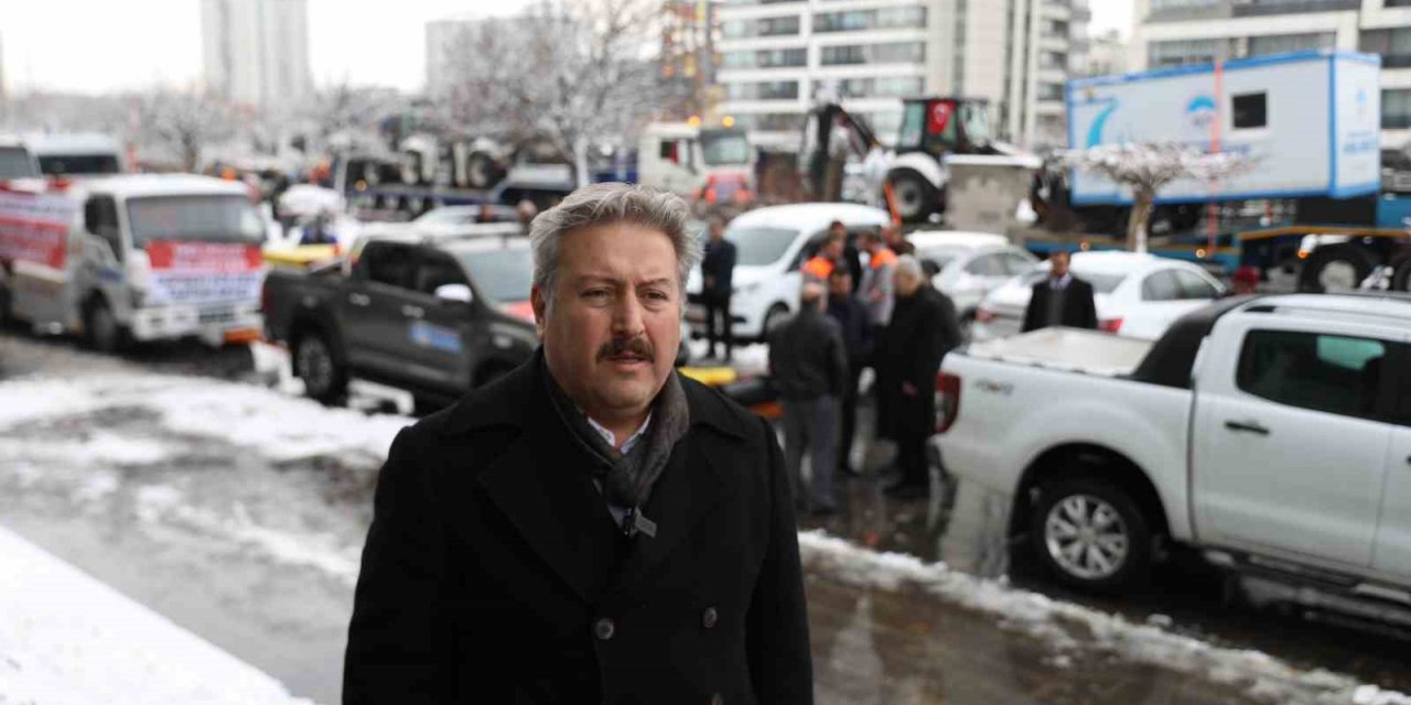 Melikgazi’nin yardım eli depremzedeler için uzandı