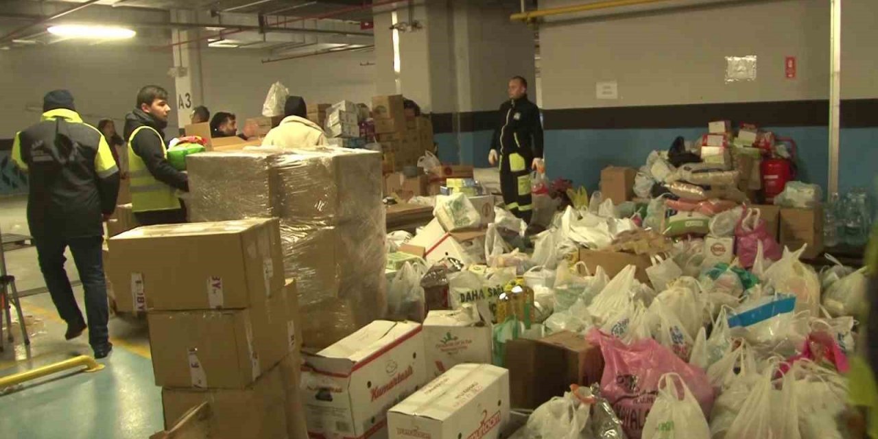 Bahçelievler tek yürek oldu, depremzedelere yardıma koştu