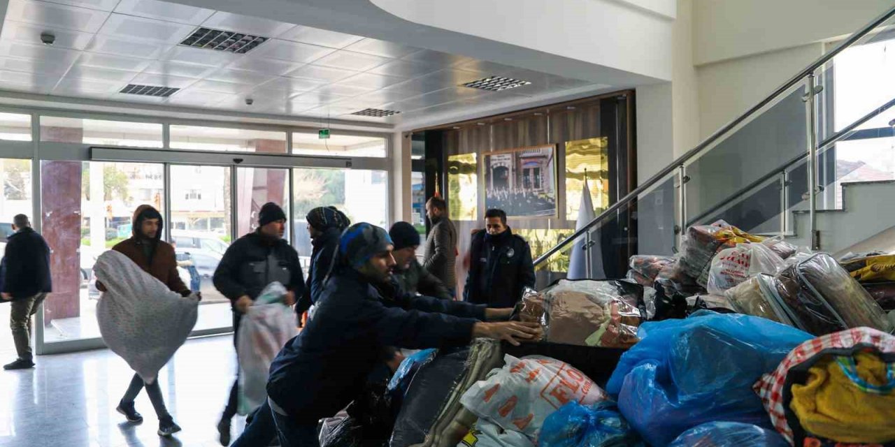 Köşk Belediyesi, depremzedeler için yardım kampanyası başlattı