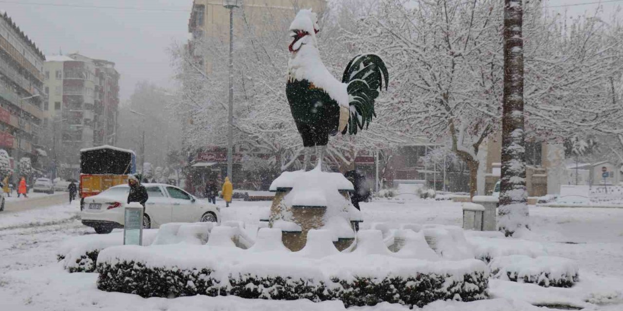 Motosiklet ve elektrikli scooterların yasağı kalktı