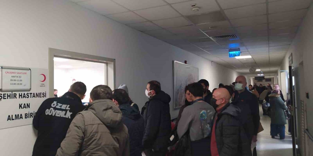 Kan alma merkezine yoğun talep
