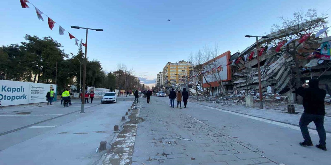 Kahramanmaraş’ta Trabzon Bulvarı yerle bir oldu