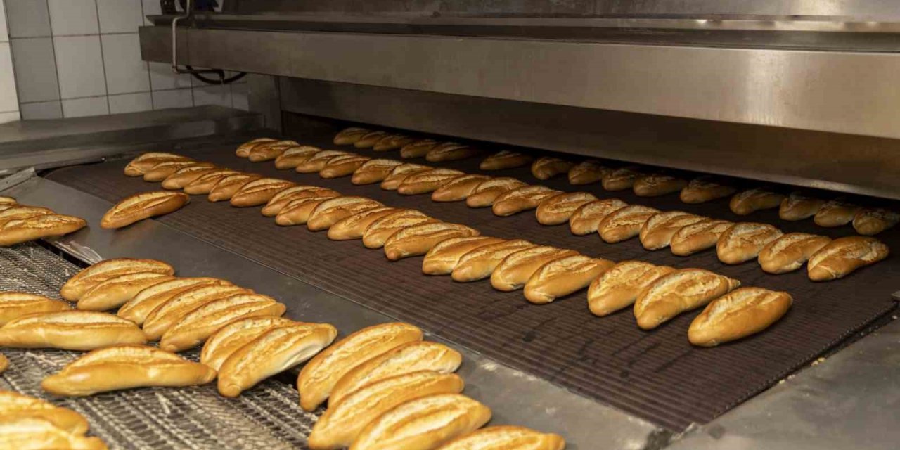 Mersin’den 62 bin 510 ekmek deprem bölgesine gönderildi