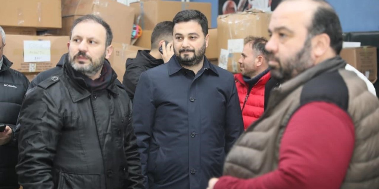 Kağıthane’de binlerce kişi afet bölgesine yardım gönderdi