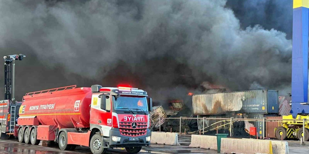 İskenderun Limanı’ndaki yangın kontrol altına alındı