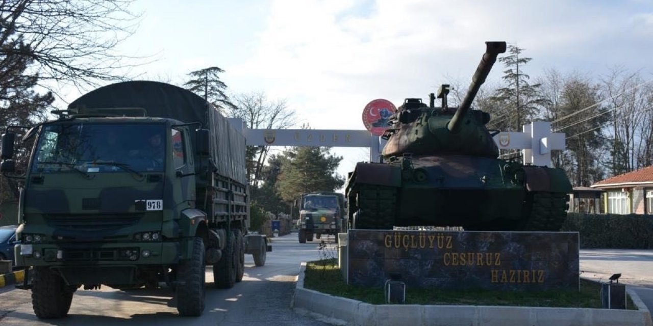 Mehmetçik seyyar sahra üniteleri ile deprem bölgesine intikalde