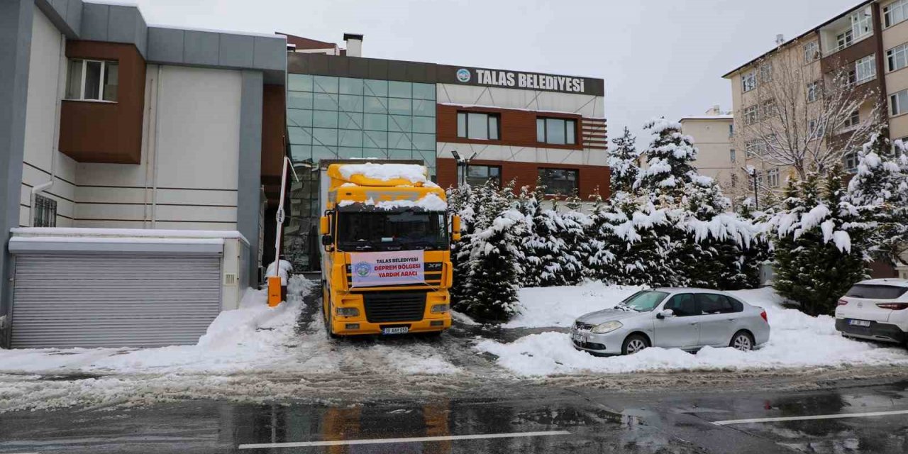 Bir ses bir nefes, gönlünü kattı herkes