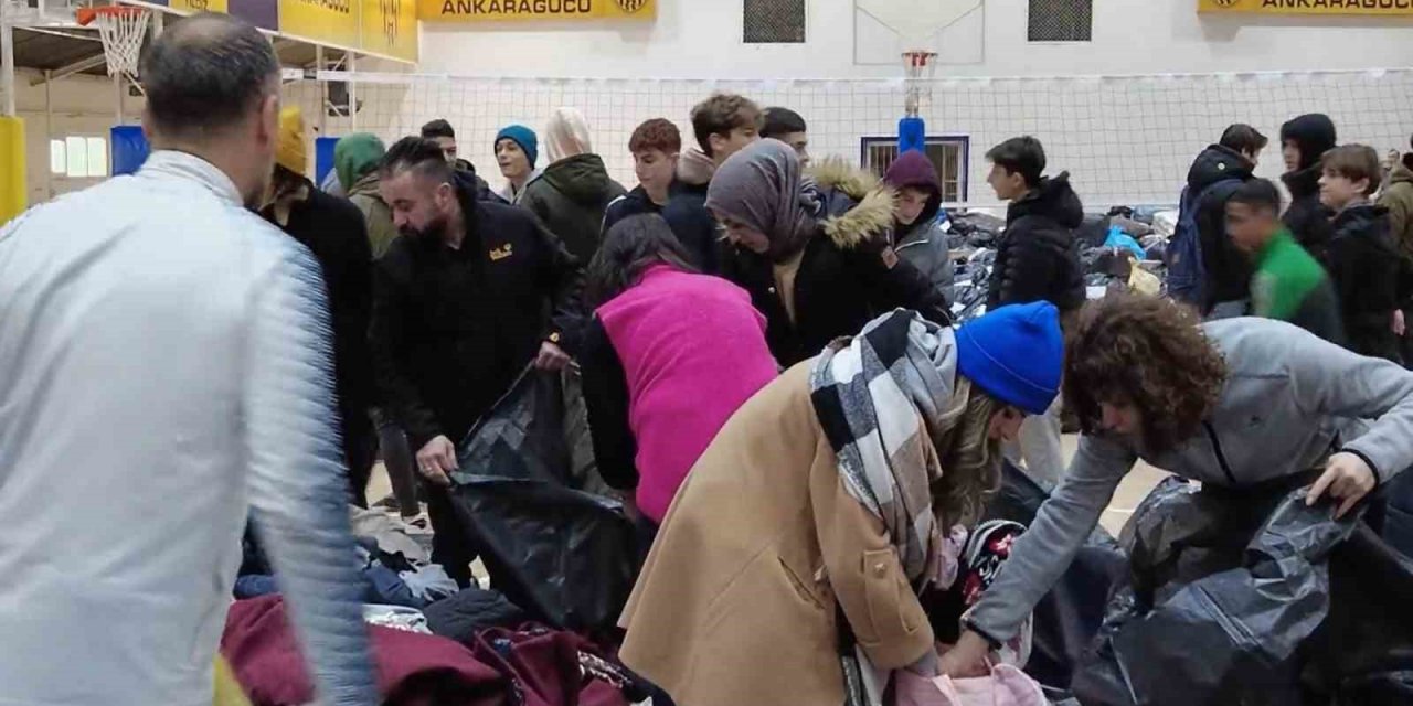 MKE Ankaragücü, deprem bölgesine yardım tırı göndermeye devam ediyor