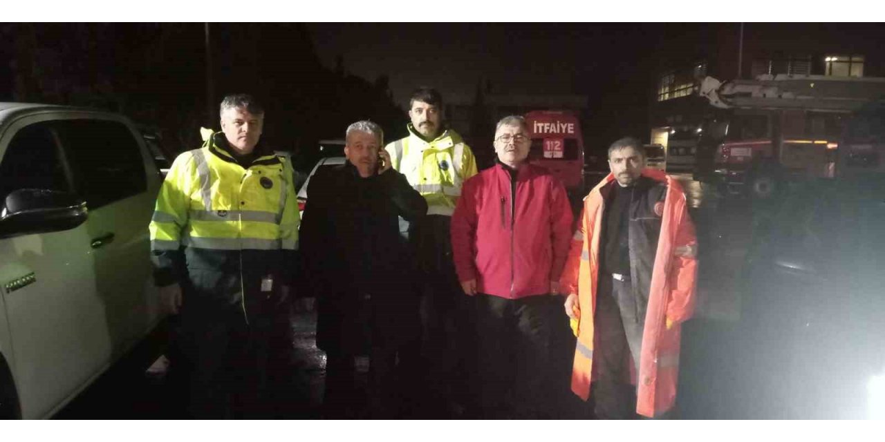 Kayseri Büyükşehir’in deprem bölgesine destek sayısı 237 araç, 362 personel çıktı