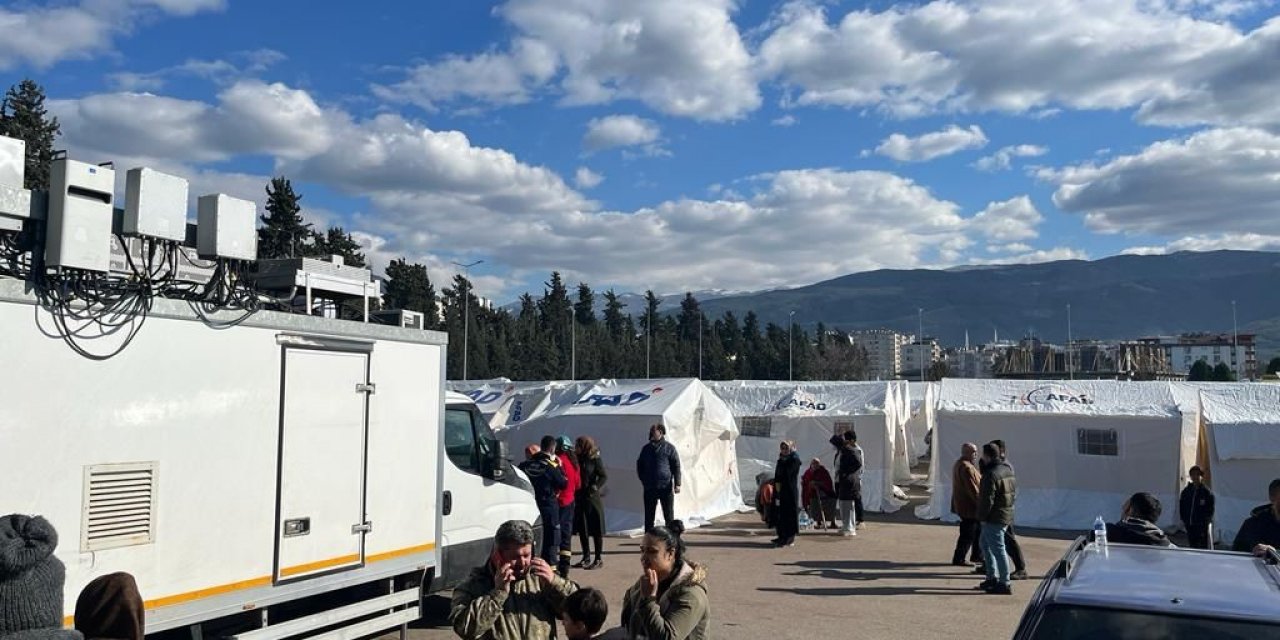 Telekom operatörlerinden deprem bölgesindeki baz istasyonlarına enerji sağlanmasıyla ilgili açıklama