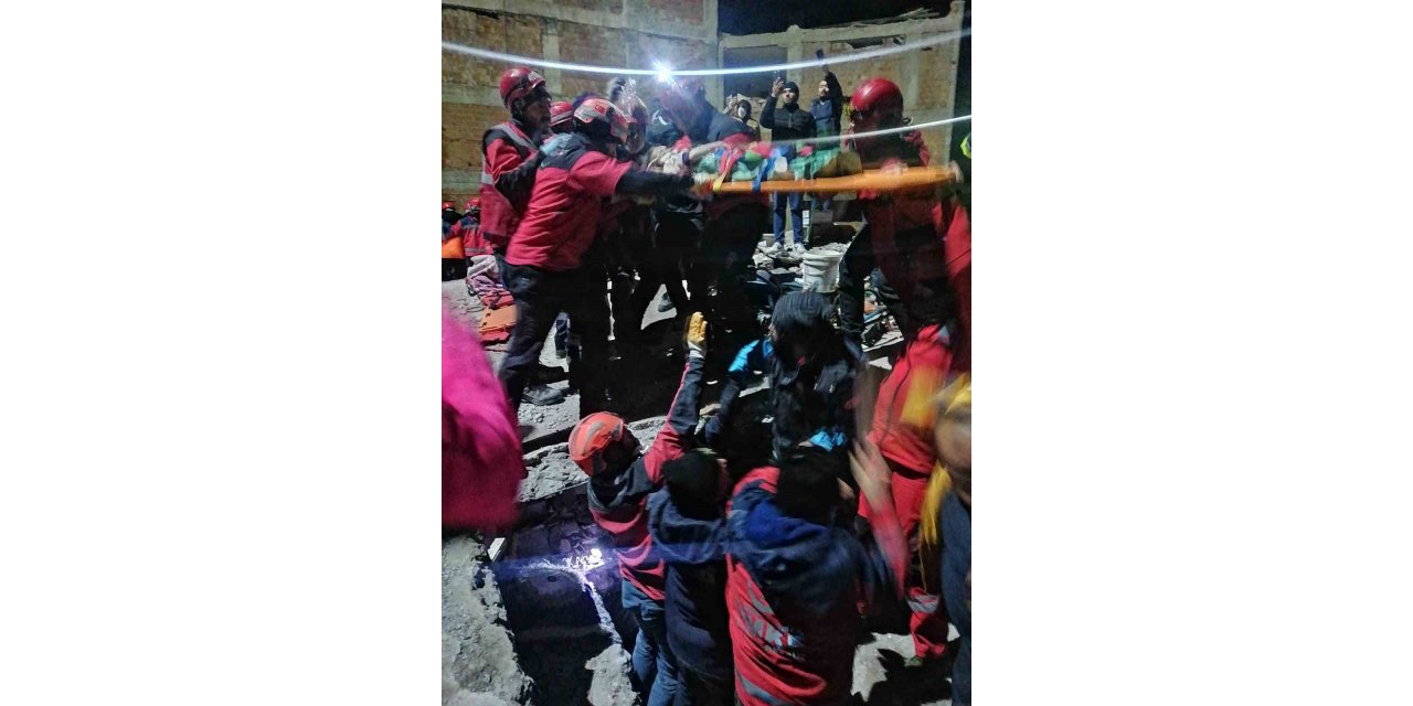 Anne ve iki kızı 66 saat sonra kurtarıldı