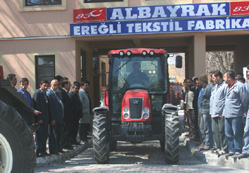 Uğurlu Otomotiv’den traktör şo