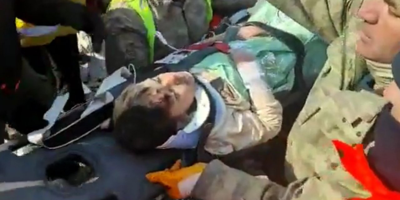 JAK ekiplerince 12 yaşındaki çocuk, 71 saat sonra kurtarıldı