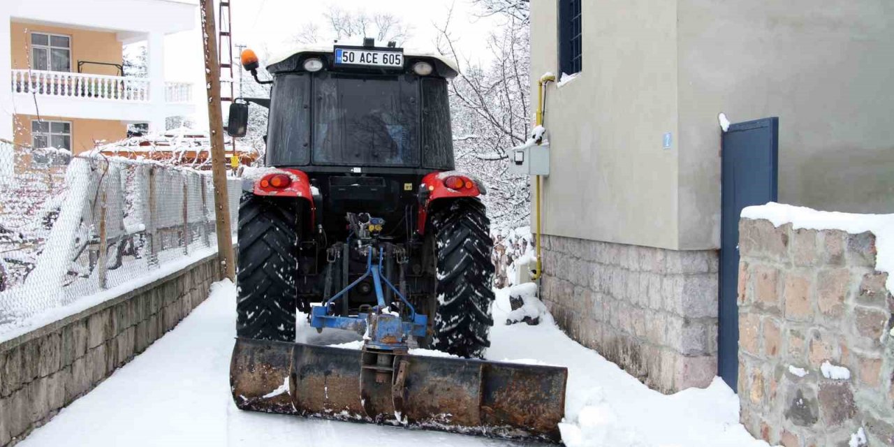 Talas’ta kış çalışmaları aralıksız sürüyor