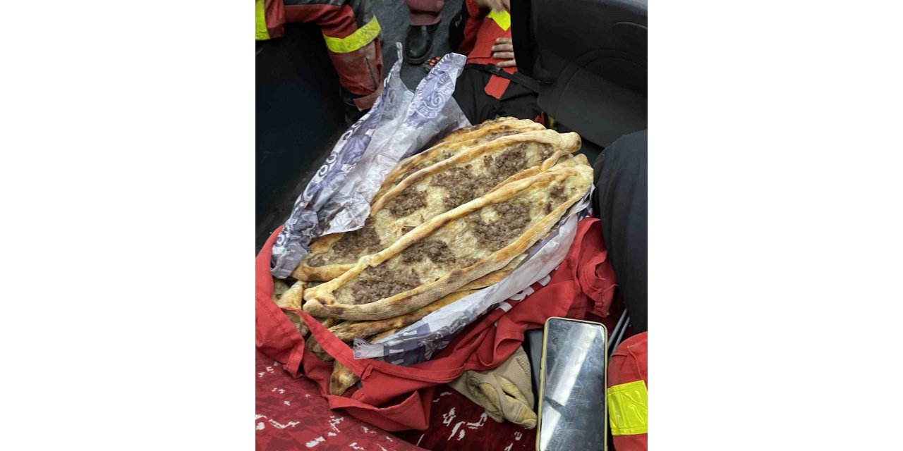 İspanyol kurtarma ekibinden Türk halkına övgü: "Asıl kahraman sizsiniz"