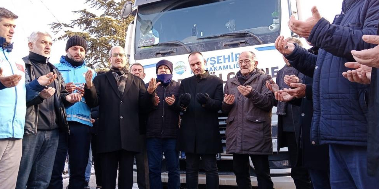 Konya Beyşehir'den depremin vurduğu Kahramanmaraş'a destek! Yardım malzemeleri dualarla yola çıktı