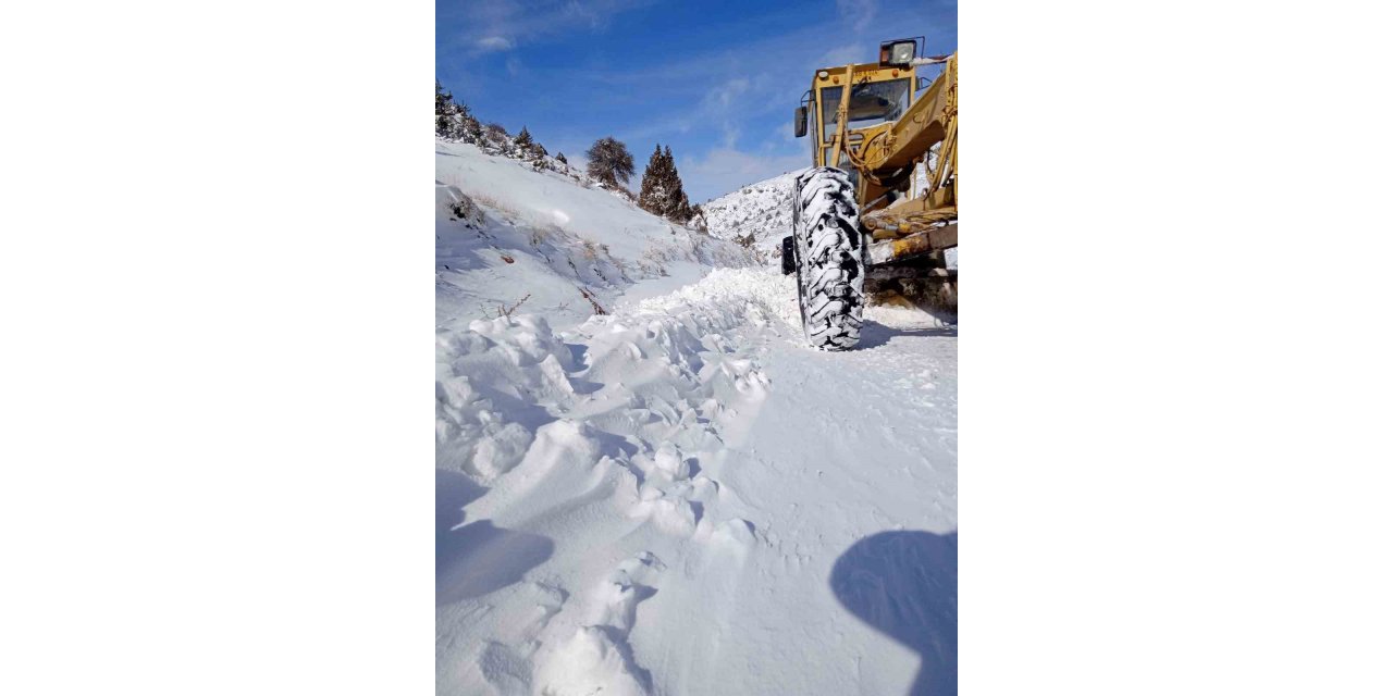 Kapalı 15 Mahalle Yolu Ulaşıma Açıldı