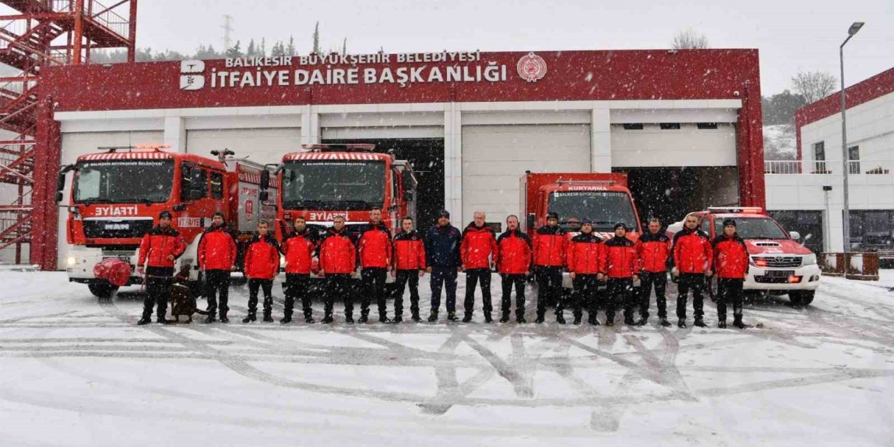 Balıkesir’den deprem bölgesine 252 tır dolusu yardım