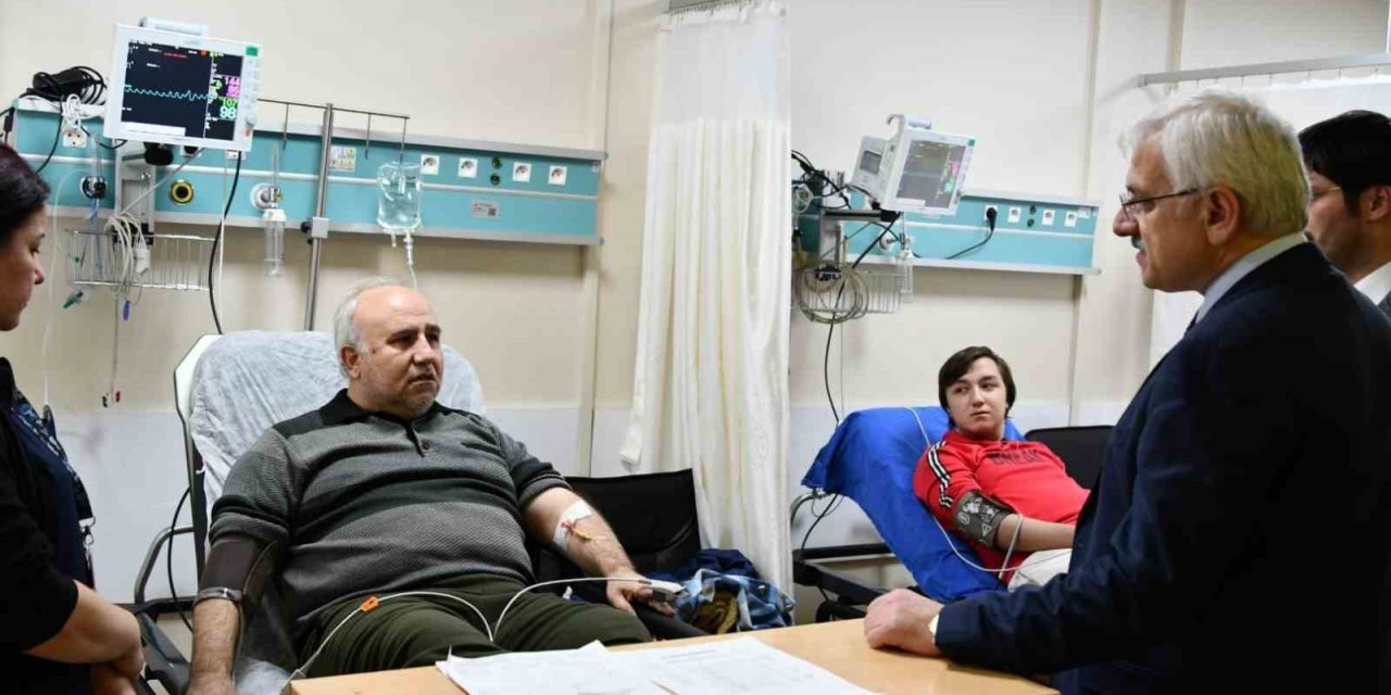 36 depremzedenin tedavilerine başlandı