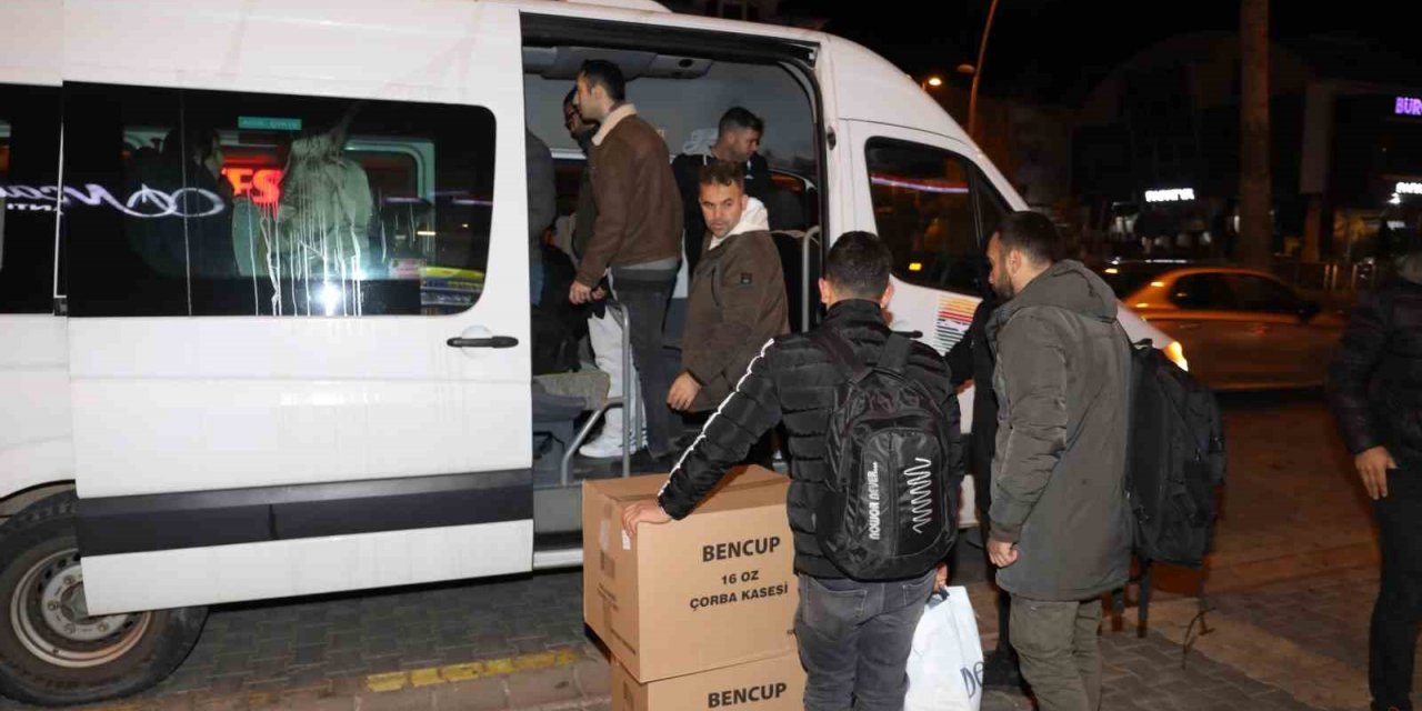 Marmarisli aşçılar depremzedelere yemek yapacak