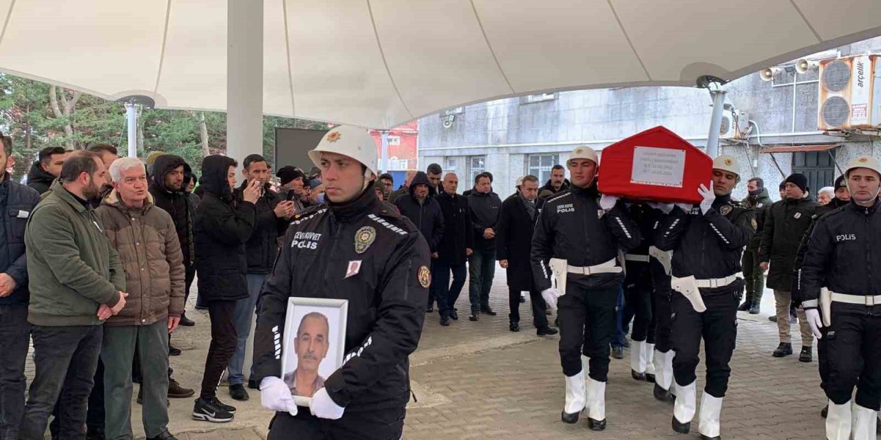 Depremde ölen Başkomiser ve eşi Çorlu’da ebediyete uğurlandı