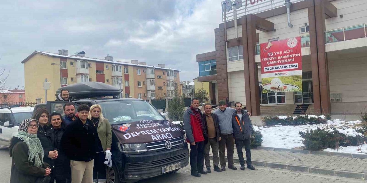 Badminton Federasyonu’ndan, depremzedelere 100 bin TL destek