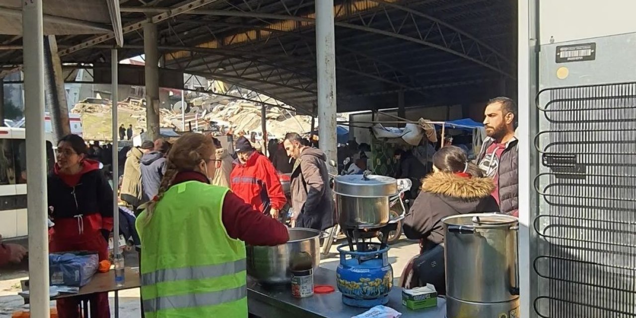 Karavan sahipleri araçlarını deprem bölgesine götürmek istiyor
