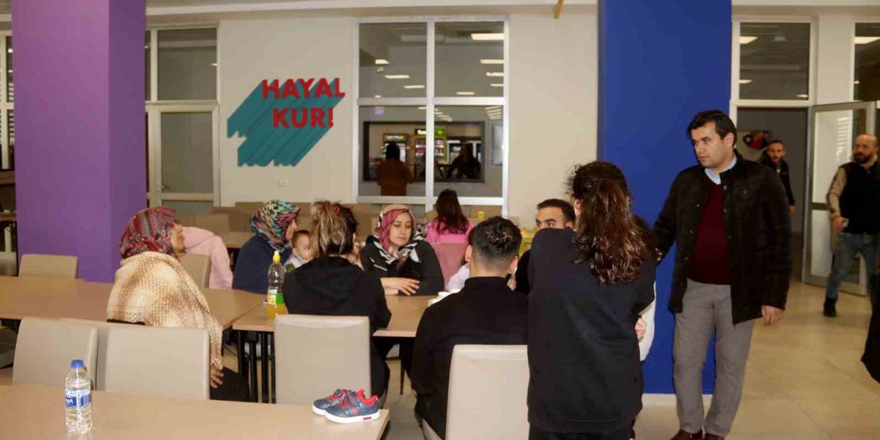 Depremzedeler Fethiye’deki yurda yerleştirildi