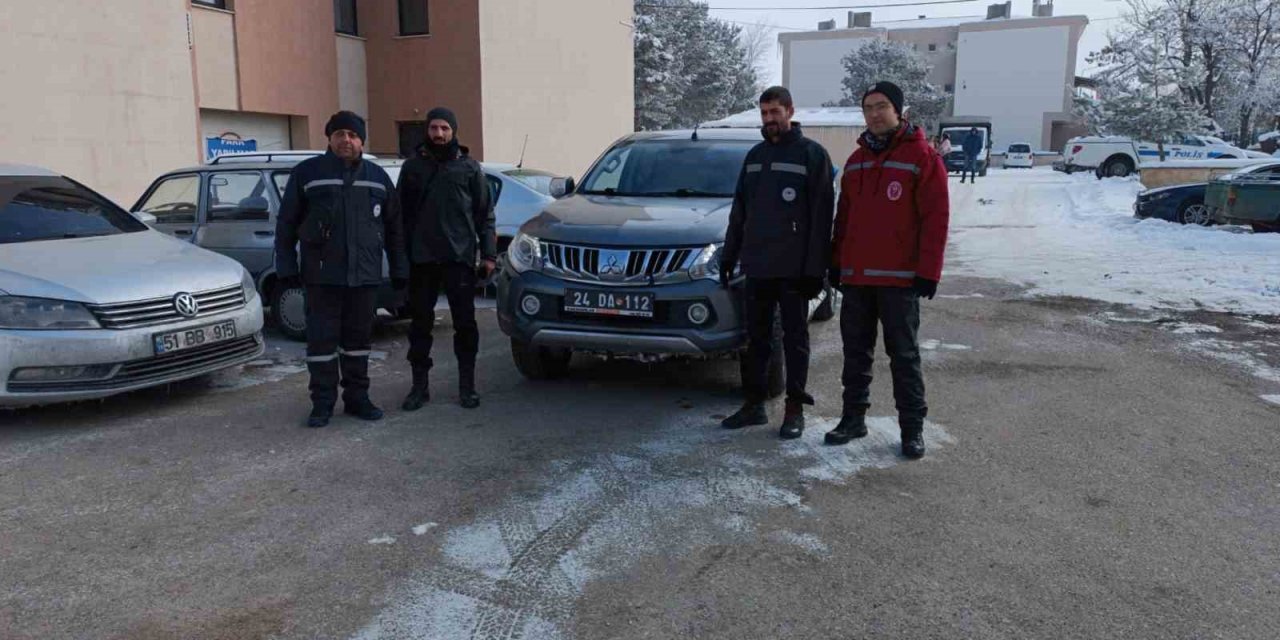 Tercan gönüllü ekibi Malatya’ya desteğe gitti