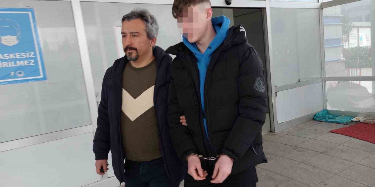 İstanbul’dan dolandırılan 17 bin lira parayı Samsun’da bankadan çekerken yakalandı