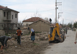 Yapımı 40 yıl süren yol açılıyor