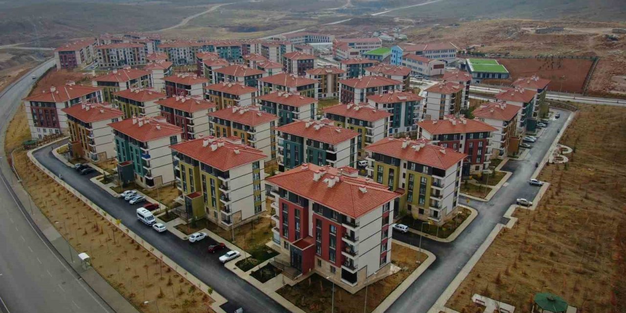 24 bin TOKİ konutunun yapıldığı Elazığ’da vatandaşlar güven içerisinde yaşıyor