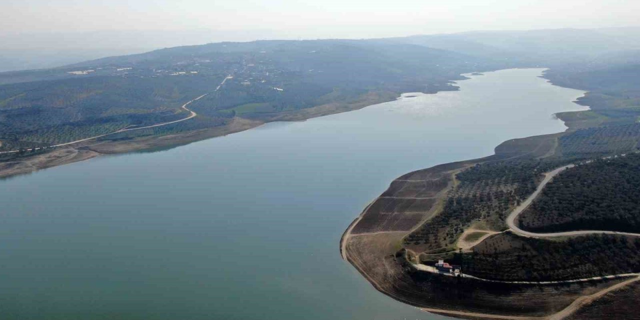Hatay’da ‘patladı’ denilen barajda su yok
