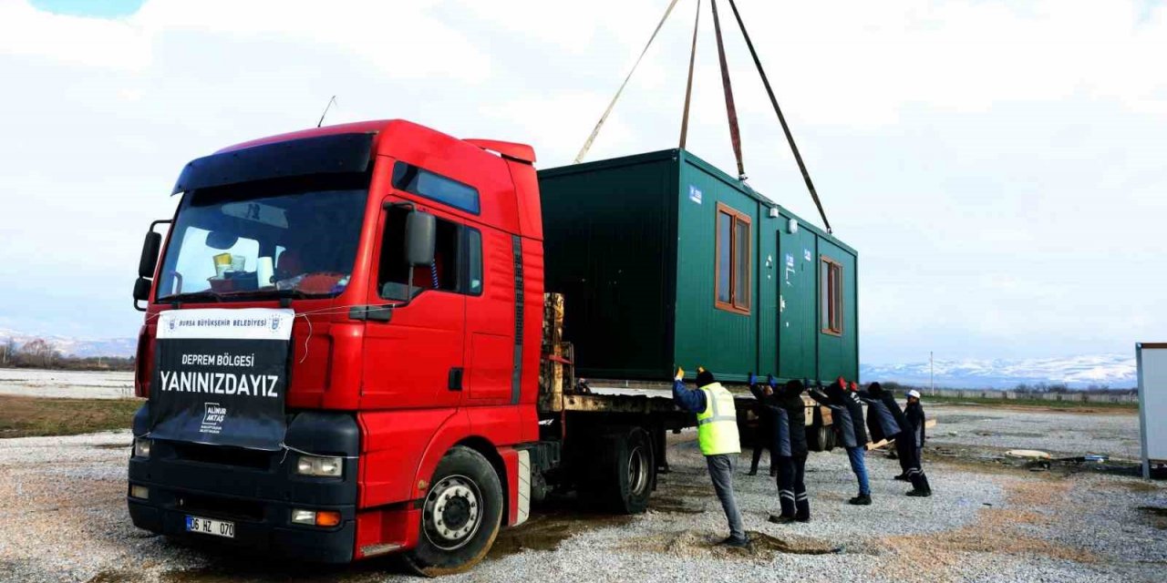 Konteynerler Bursa’dan yola çıktı