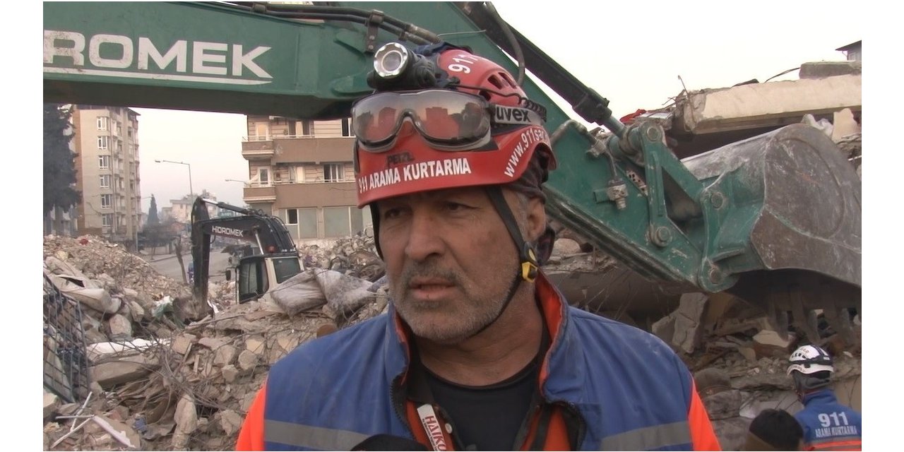 Hatay’da 170’inci saatte inanılmaz kurtuluş: Enkazdan yürüyerek çıktı