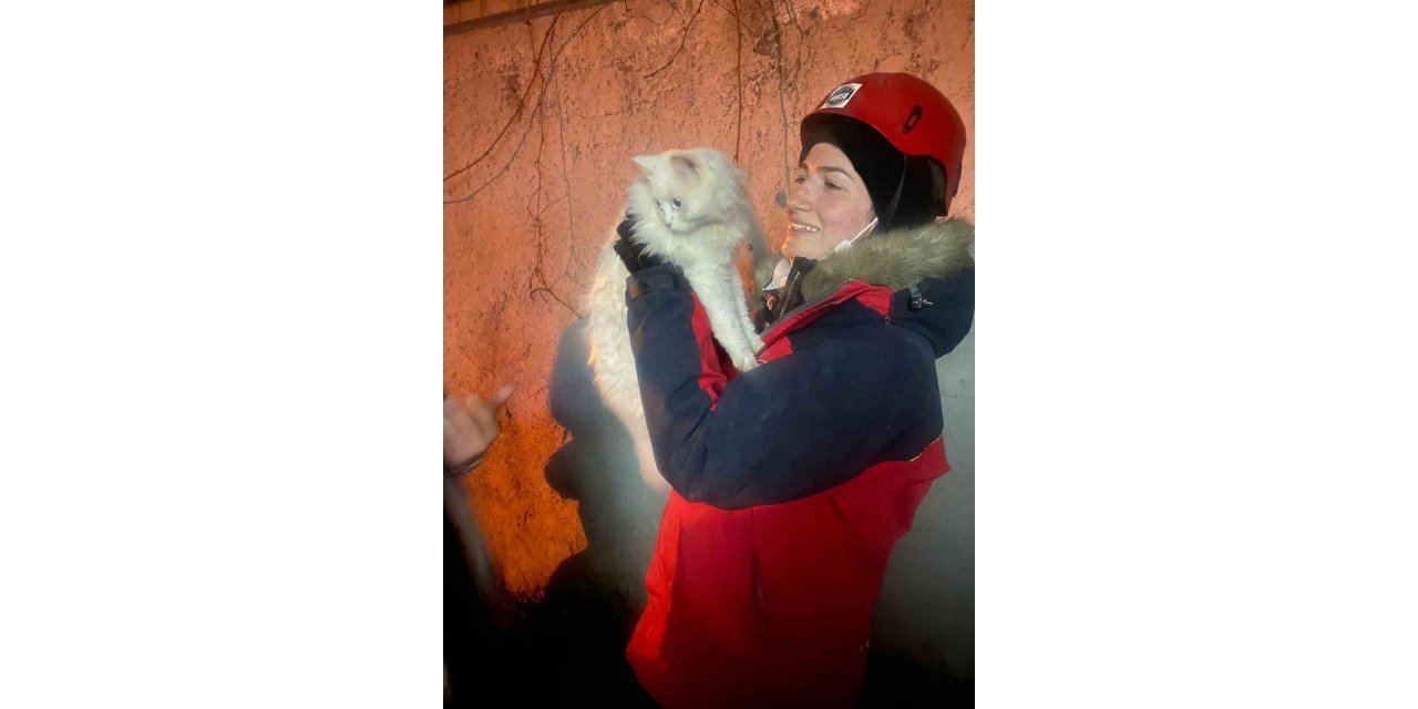 GÜRAK ekibi Sakız’la yorgunluklarını unuttu