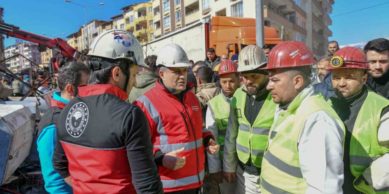 Esenyurt deprem için tek yürek oldu