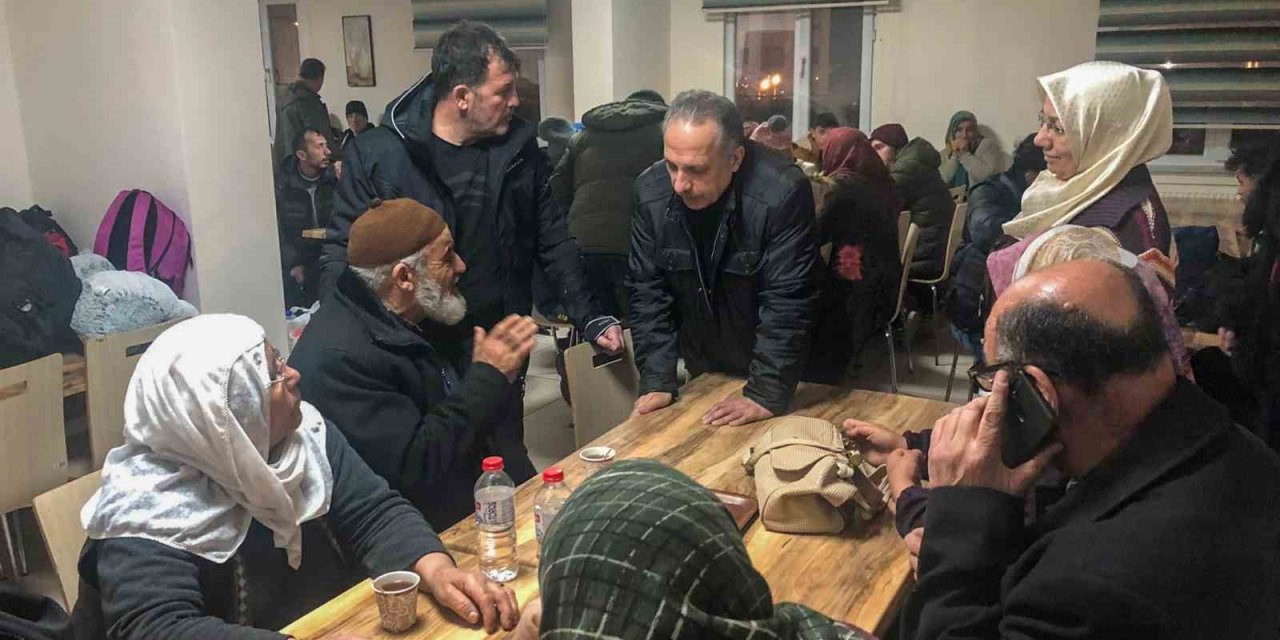 Başkan Yalçın Mekik Dokuyor