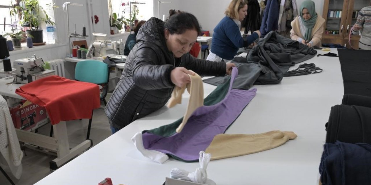 Muğla’da kadınlar depremin yaralarını sarmak için el ele verdi