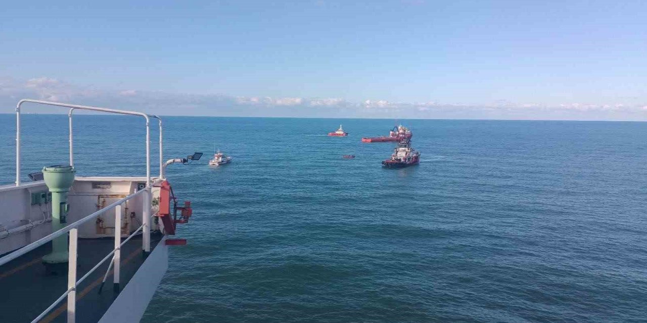 Şile’de karaya oturan yük gemisi 7 gün sonra kurtarıldı