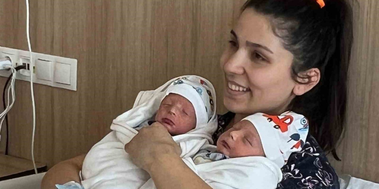 Osmaniye’den Ankara’ya gelen depremzede ikiz doğum yaptı