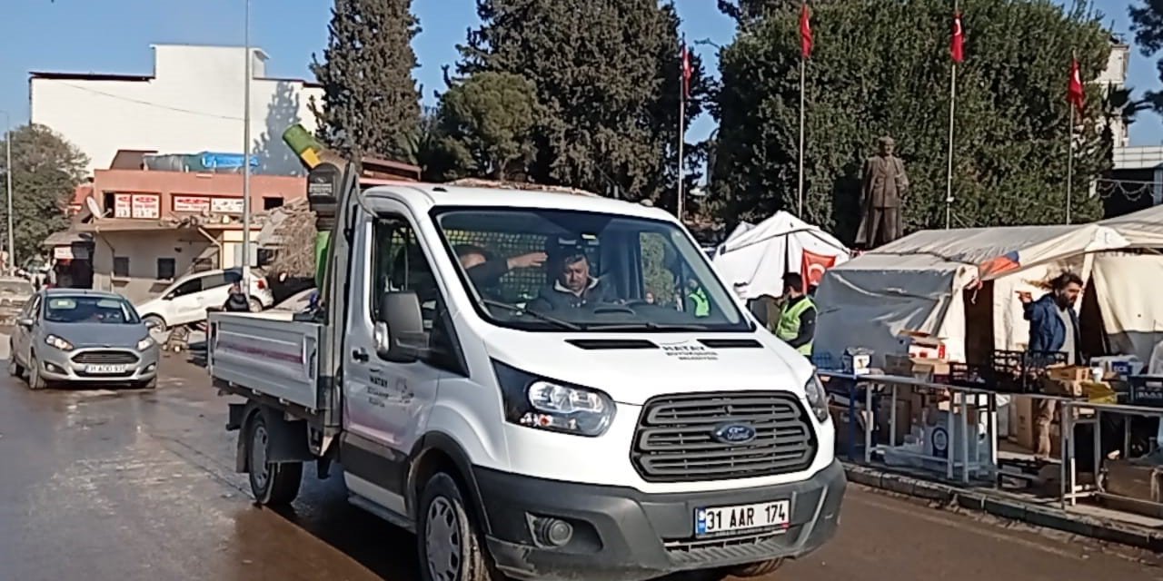 Hatay Kırıkhan’da deprem sonrası dezenfekte çalışması
