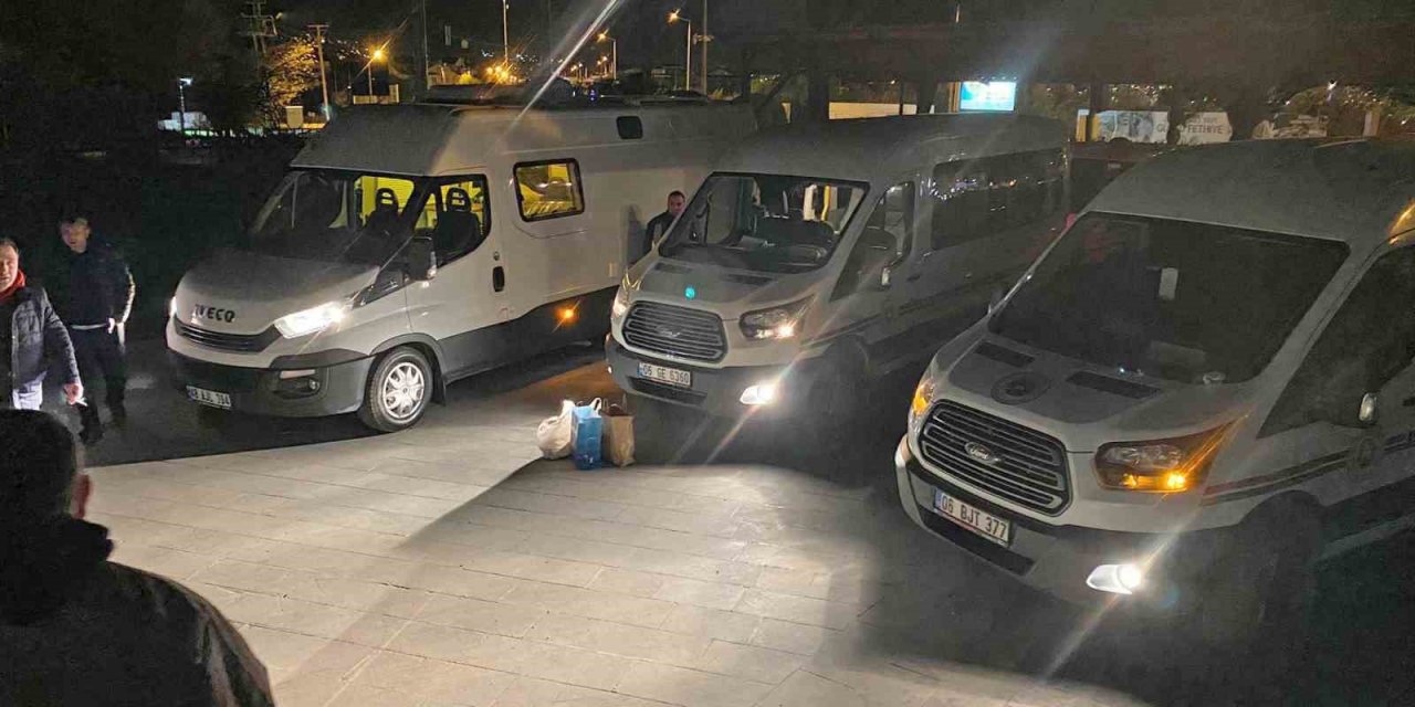 Fethiye Adalet Sarayı’ndan deprem bölgesine 25 kişilik ekip yola çıktı