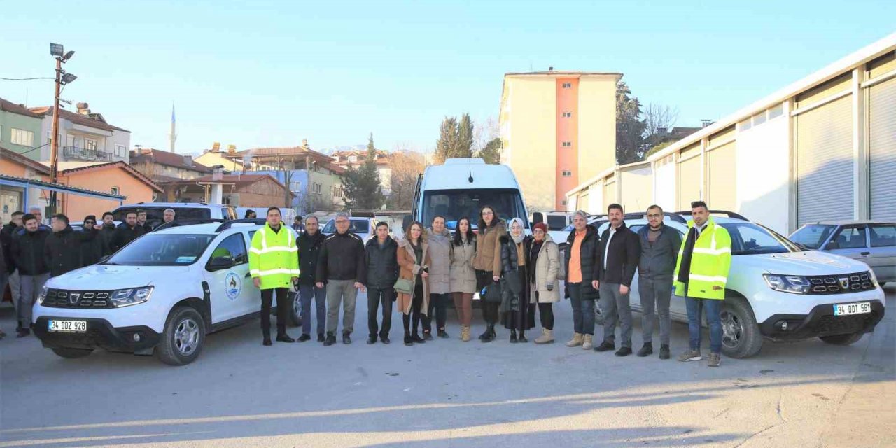 Pamukkale, hasar tespiti için 14 kişilik ekibini deprem bölgesine gönderdi