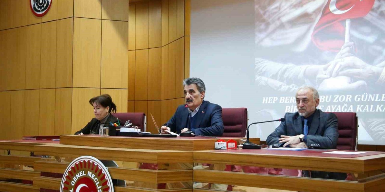 Yerel parlamentonun gündemi deprem