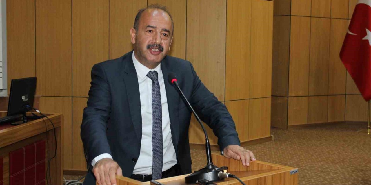 Tanyıldız: Gürün esnafı iş yerini açamıyor