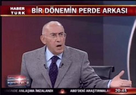 Emekli paşa canlı yayında çıldırdı VİDEO
