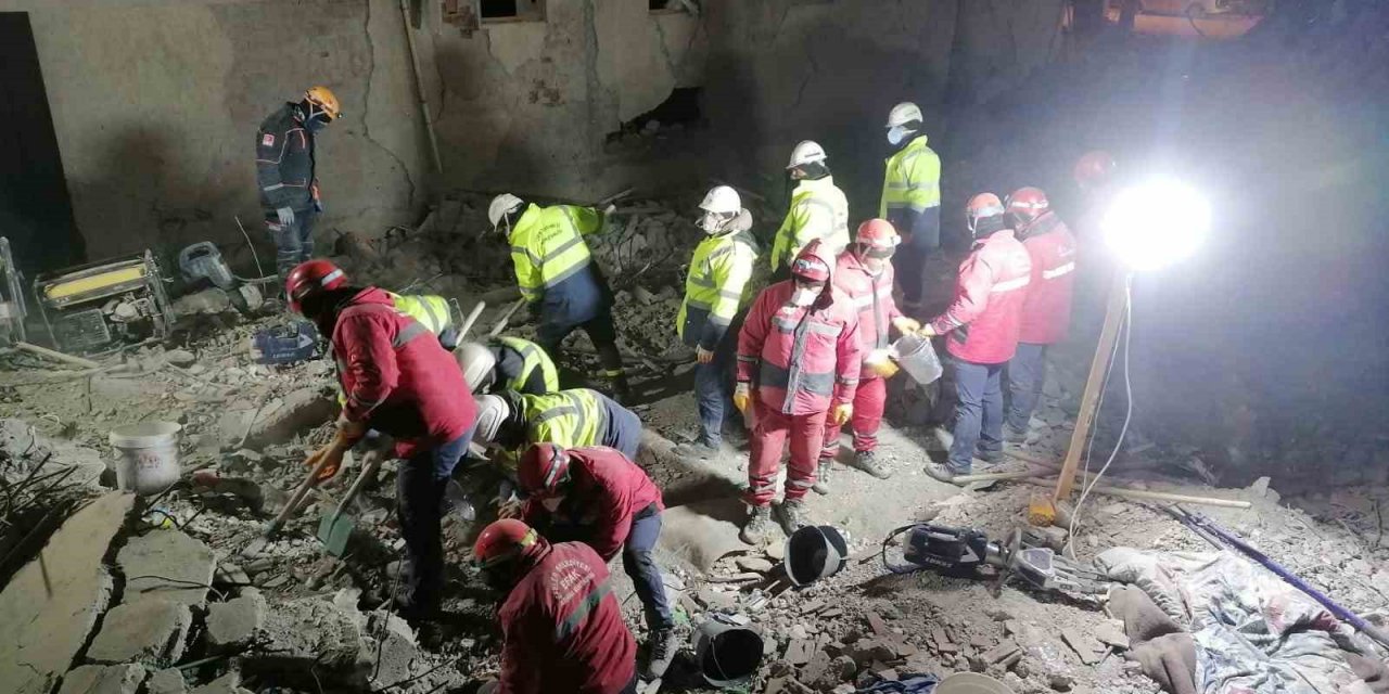 EFAK umut olmaya devam ediyor